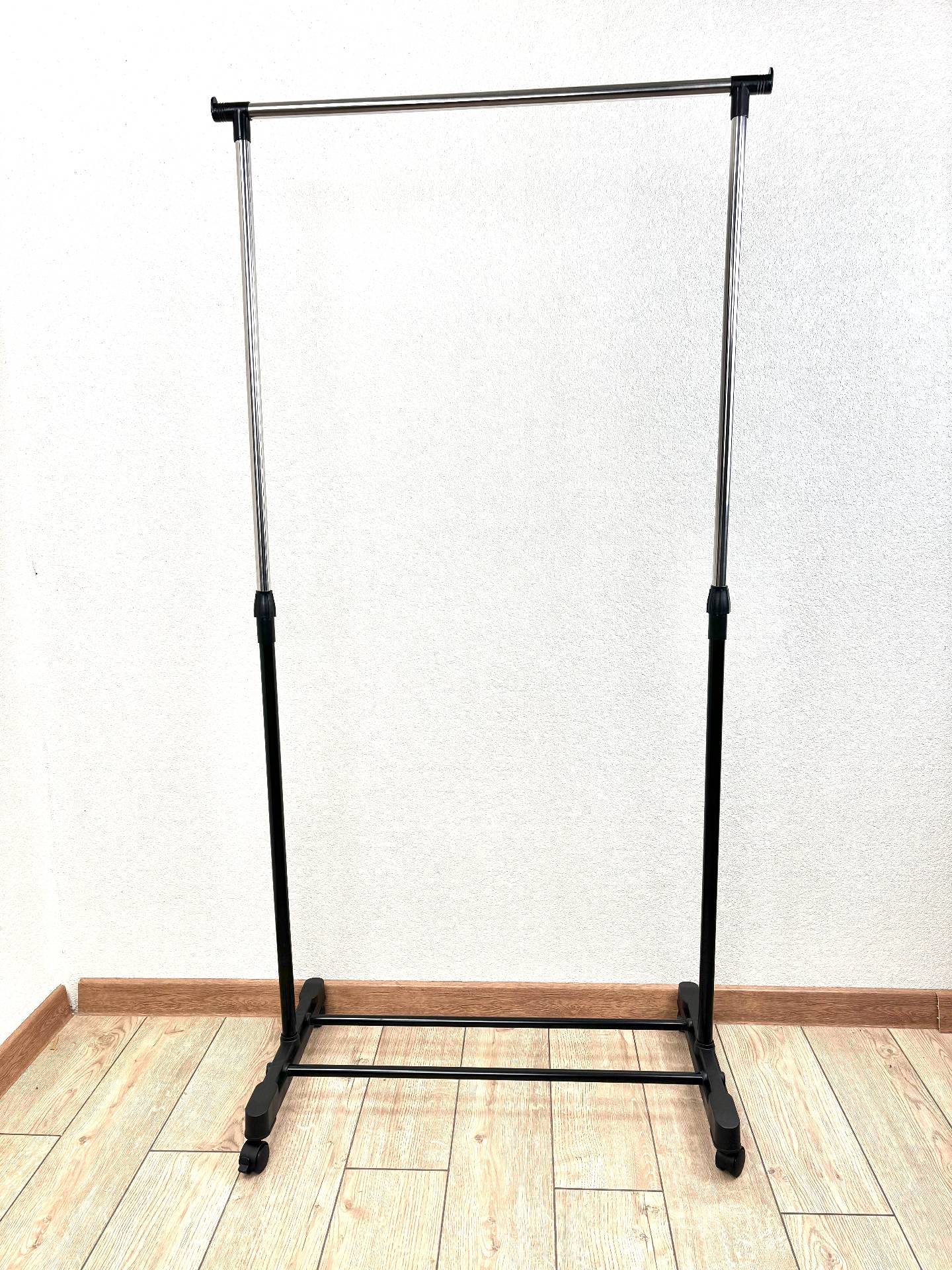 compressed_F10137 (2)